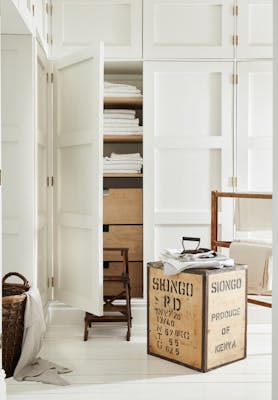 Linen Wash Laundry Room