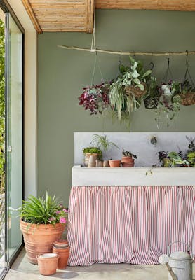 Windmill Lane Potting Shed