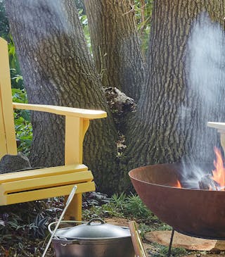 How to Paint Your Garden Furniture